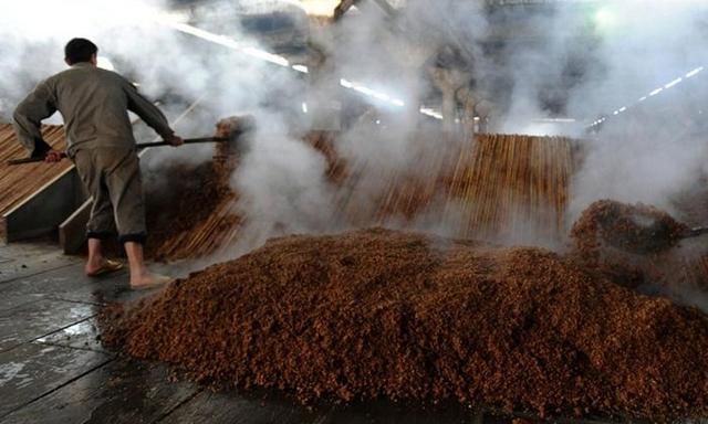 熱烈祝賀豪毅酒窖坊（安小原）被推選為“質(zhì)量、服務(wù)、誠(chéng)信AAA級(jí)企業(yè)”