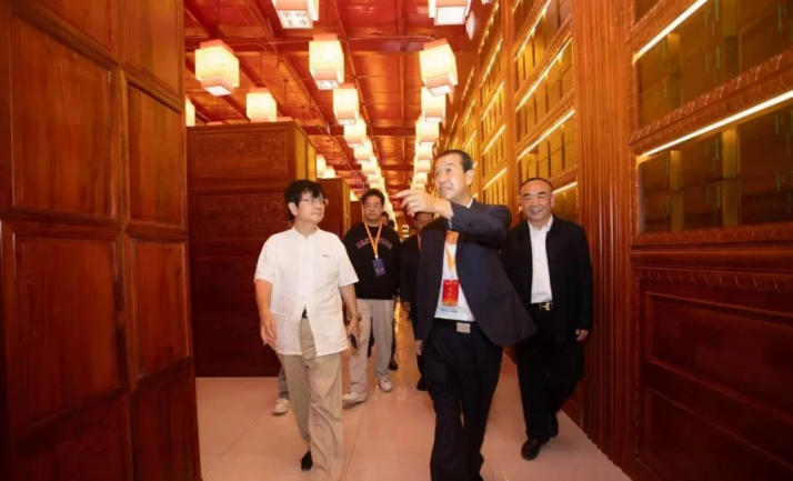 解讀傳世典籍：民間出品紀錄片《跨越時空的四庫全書》再現(xiàn)經(jīng)典敘事